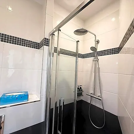 Square 4*